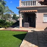 Con Piscina Вендрель
