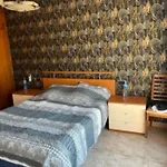Con Piscina Вендрель