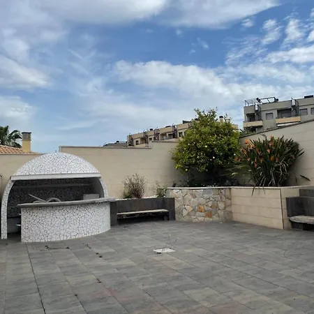 Villa Con Piscina *