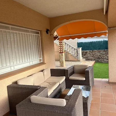 Villa Con Piscina